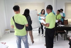 20210816033716.jpg - โครงการพัฒนาบุคลากรสายสนับสนุน เรื่อง “จิตวิทยาดี สมรรถภาพสูง ผลประเมินดีเด่น ผ่านเกณฑ์วิสัยทันศ์ รู้แน่นชัดจากงานเป็นทีม” | https://facagri.cmru.ac.th/web