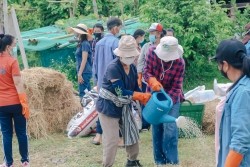20211029021758.jpg - การอบรมการจัดการระบบนิเวศแปลงเกษตรเพื่อเป็นพื้นที่อาหารปลอดภัยตามมาตรฐานประเทศไทย | http://www.facagri.cmru.ac.th/web