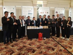 20231226132232.jpg - นำเสนอโปสเตอร์ในการประชุม ในหัวข้อ Bring Local to Global | https://facagri.cmru.ac.th/web