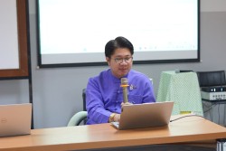 20240228141534.jpg - อบรมเชิงปฏิบัติการ การออกแบบและปรับปรุงหลักสูตรคณะเทคโนโลยีการเกษตร ตามมาตรฐานคุณวุฒิระดับอุดมศึกษา พ.ศ. 2565 | https://facagri.cmru.ac.th/web