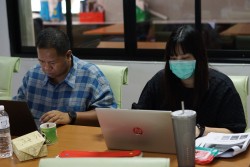 20240228141615.jpg - อบรมเชิงปฏิบัติการ การออกแบบและปรับปรุงหลักสูตรคณะเทคโนโลยีการเกษตร ตามมาตรฐานคุณวุฒิระดับอุดมศึกษา พ.ศ. 2565 | https://facagri.cmru.ac.th/web