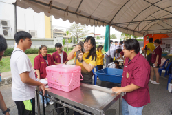 20240705141550.jpg - จัดบูทนิทรรศการ ครบรอบ 100 ปี มหาวิทยาลัยราชภัฏเชียงใหม่ | https://facagri.cmru.ac.th/web