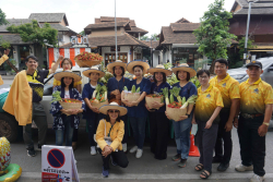 20240706140906.jpg - ขบวนพาเหรด 100 ปี CMRU Carnival | https://facagri.cmru.ac.th/web