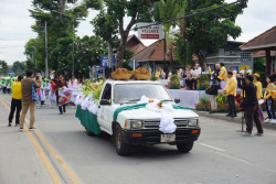 20240706140940.jpg - ขบวนพาเหรด 100 ปี CMRU Carnival | https://facagri.cmru.ac.th/web