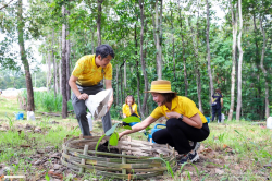 20240710200016(7).jpg - ร่วมเทิดพระเกียรติ พระบาทสมเด็จพระเจ้าอยู่หัว และการปลูกต้นไม้ถวายเป็นพระราชกุศล | https://facagri.cmru.ac.th/web