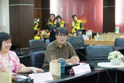 20240723140906.jpg - การประชุมรับรองแปลงมตรฐานเกษตรอินทรีย์ SDGsPGS จังหวัดเชียงใหม่ ครั้งที่ 5 | https://facagri.cmru.ac.th/web