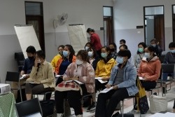 20210811033443.jpg - การฝึกอบรมเชิงปฏิบัติการการวิเคราะห์ข้อมูลพื้นฐานจากการสำรวจรายหมู่บ้านเพื่อจัดทำแผนที่ชุมชน ตำบลแม่อาย อำเภอแม่อาย | https://facagri.cmru.ac.th/web