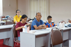 20240810152502.jpg - กฎหมาย มาตรฐาน และการควบคุมคุณภาพภายในการผลิตอาหารฟังก์ชันคาร์บอนต่ำที่ปลอดภัยต่อผู้บริโภคและเป็นมิตรกับสิ่งแวดล้อม | https://facagri.cmru.ac.th/web