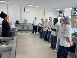 20241104132616(1).jpg - กิจกรรม ขนมไทยภาคเหนือ เสน่ห์แห่งภูมิปัญญา สะท้อนวิถีชีวิตและวัฒนธรรม | https://facagri.cmru.ac.th/web
