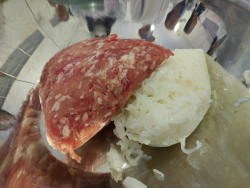 20250204091926(3).jpg - ปฏิบัติการแปรรูปแหนมหมู | https://facagri.cmru.ac.th/web