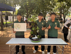 20250217213134(1).jpg - แสดงความยินดีกับนักศึกษา ได้รับรางวัลรองชนะเลิศอันดับที่ 2 การเข้าร่วมแข่งขันการจัดสวนถาดแบบชื้น | https://facagri.cmru.ac.th/web