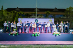 20250306140333(1).jpg - พิธีรับ-ส่งมอบหน้าที่ให้กับผู้นำนักศึกษา และพิธีมอบเกียรติบัตรผู้นำนักศึกษา ประจำปีการศึกษา 2567 และ 2568 | https://facagri.cmru.ac.th/web