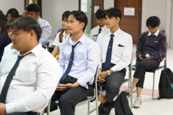 20250430100337.jpg - การสัมมนานักศึกษาก่อนออกฝึกปฎิบัติการวิชาชีพครู ประจำปี 2568 | https://facagri.cmru.ac.th/web
