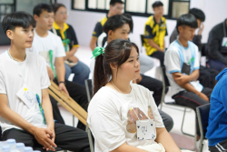 20250604103246.jpg - ปฐมนิเทศและเตรียมความพร้อมนักศึกษาใหม่ หลักสูตร คบ.สาขาวิชาเกษตรศาสตร์ | https://facagri.cmru.ac.th/web