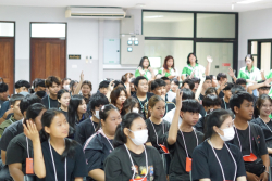 20250613095032(1).jpg - นักศึกษาพบอาจารย์ที่ปรึกษาประจำหมู่เรียนและกิจกรรมสัมพันธ์ | https://facagri.cmru.ac.th/web