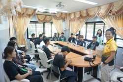 20250613095036(2).jpg - นักศึกษาพบอาจารย์ที่ปรึกษาประจำหมู่เรียนและกิจกรรมสัมพันธ์ | https://facagri.cmru.ac.th/web