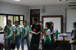 20250613095041(1).jpg - นักศึกษาพบอาจารย์ที่ปรึกษาประจำหมู่เรียนและกิจกรรมสัมพันธ์ | https://facagri.cmru.ac.th/web