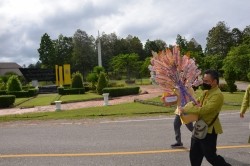 20220711085254.jpg - พิธีทอดผ้าป่ามหากุศล สมทบทุนก่อสร้างองค์พระมหาเจดีย์ | https://facagri.cmru.ac.th/web