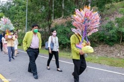 20220712030406(3).jpg - พิธีทอดผ้าป่ามหากุศล สมทบทุนก่อสร้างองค์พระมหาเจดีย์ | https://facagri.cmru.ac.th/web