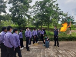 20220811025547.jpg - อบรมความปลอดภัยในห้องปฏิบัติการวิทยาศาสตร์ | https://facagri.cmru.ac.th/web