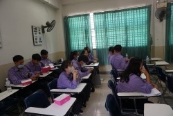 20220811025559.jpg - อบรมความปลอดภัยในห้องปฏิบัติการวิทยาศาสตร์ | https://facagri.cmru.ac.th/web