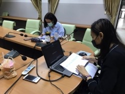 20210810072034.jpg - การประชุมการจัดทำคลังข้อสอบ (Test Blueprint) สำหรับการทดสอบเพื่อการขอรับใบประกอบวิชาชีพครู สาขาวิชาเกษตรกรรม | https://facagri.cmru.ac.th/web