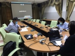 20210810072035.jpg - การประชุมการจัดทำคลังข้อสอบ (Test Blueprint) สำหรับการทดสอบเพื่อการขอรับใบประกอบวิชาชีพครู สาขาวิชาเกษตรกรรม | https://facagri.cmru.ac.th/web