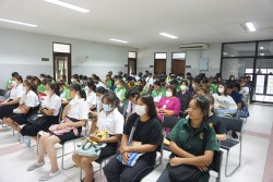 20231228115609.jpg - กิจกรรมการแลกเปลี่ยนความรู้และประสบการณ์ร่วมกับผู้ทรงคุณวุฒิที่เชี่ยวชาญด้านการวิจัยสู่ระดับชาติและนานาชาติ | https://facagri.cmru.ac.th/web